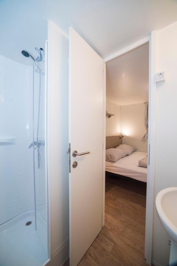 Mobile Home Cube, 3 Bedrooms, Free Parking, Wifi Biograd Na Moru Exterior photo